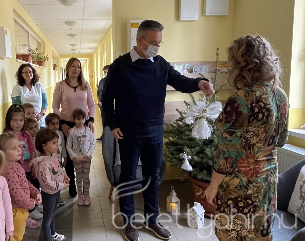 Tama angyalkák érkeztek a Vass Jenő oviba 02